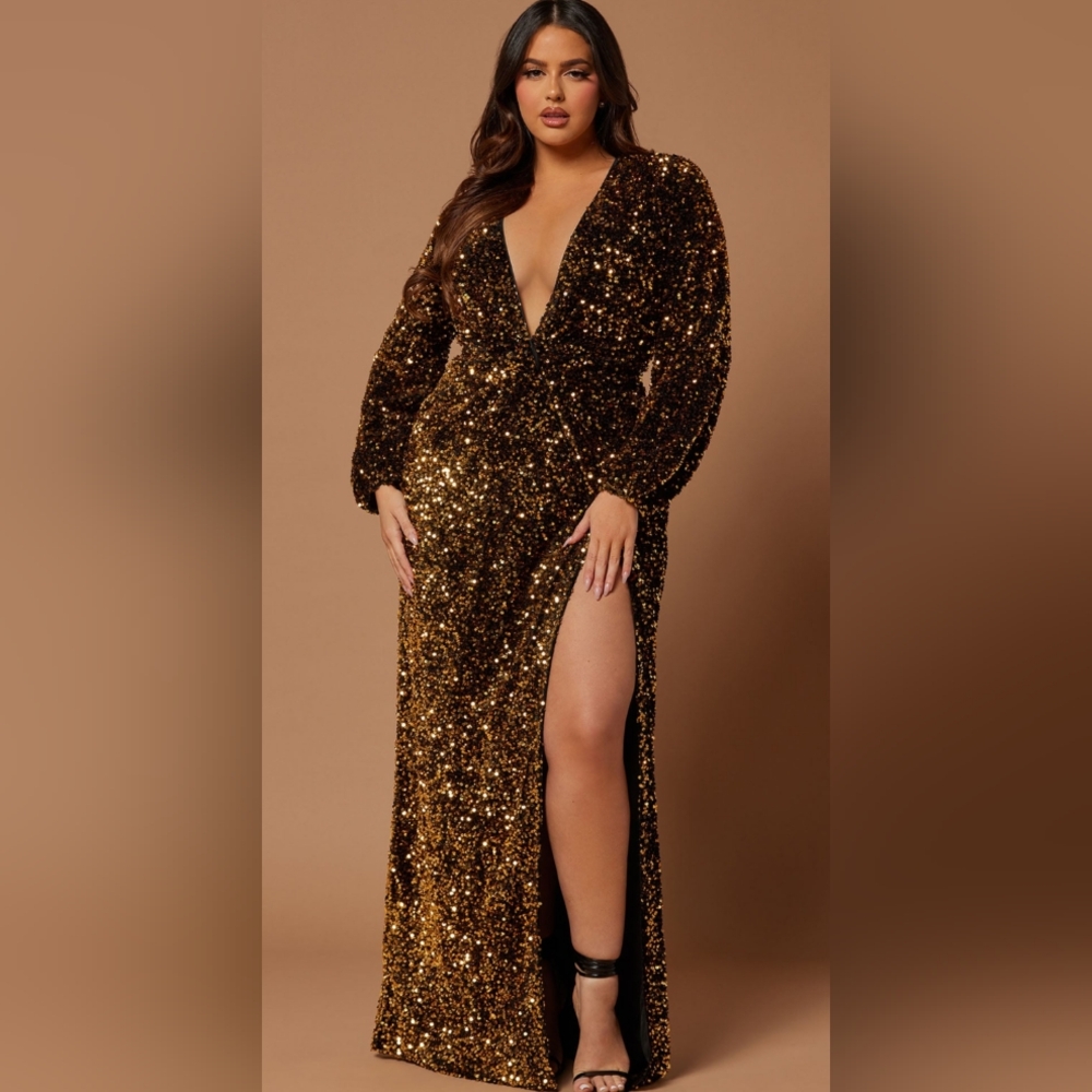 Elegant Gold Sequin Dress